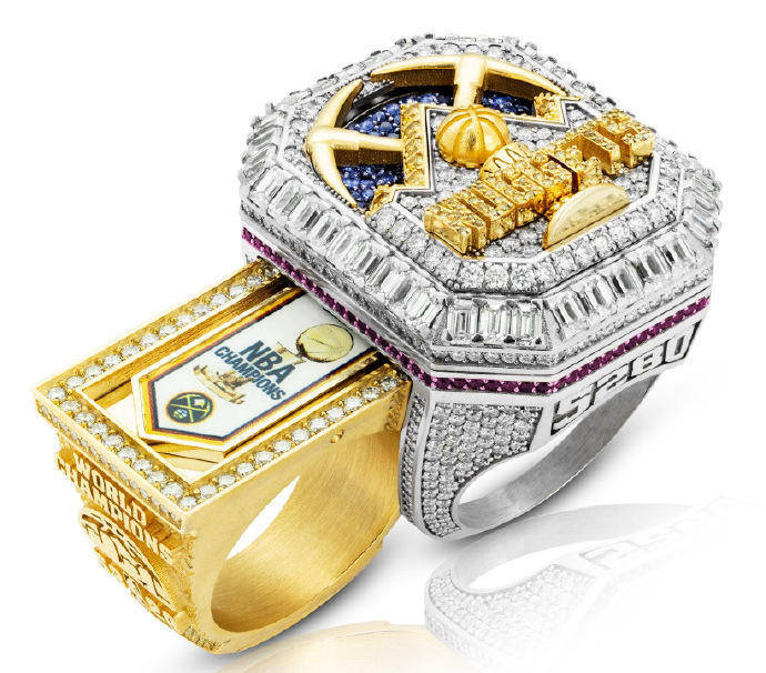 每枚镶嵌16克拉钻石，掘金的NBA总冠军戒指有两处独特设计