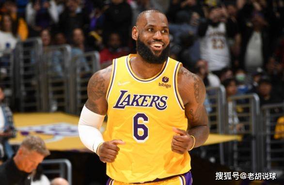 豪气华体网夺冠，NBA规定每人奖励50万，为何只有詹姆斯单独拿了55万？