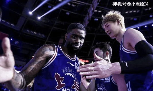 24分+29分+37分！NBA超级外援渐入佳境，刘鹏提前亮出争冠底牌