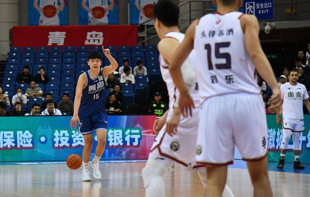 中国球员杨瀚森登上NBA选秀网站，有望在首轮被凯尔特人选中