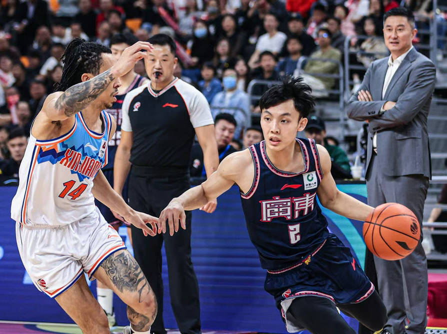 太适合广东队！NBA强力内线正式离队，朱芳雨要“重金”签下他？