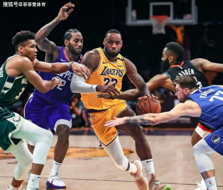 NBA全明星第三轮票选：詹姆斯、字母哥领衔，哈登、欧文难进首发