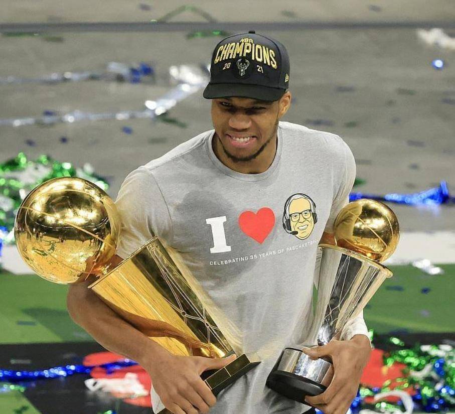 “哪怕替补出道，我照样能拿MVP”，NBA真有5人能说这句话