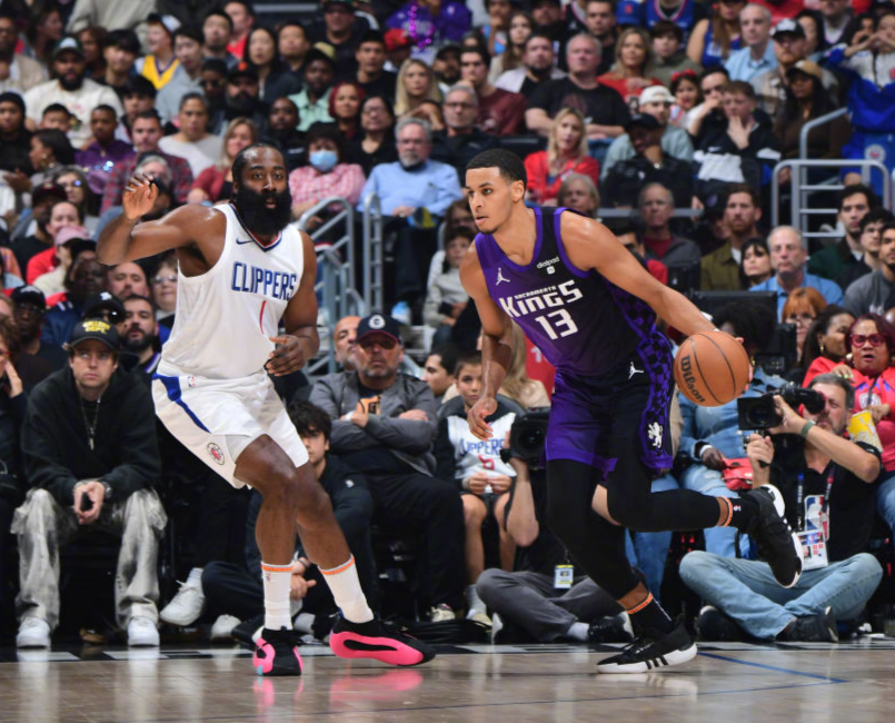 NBA最新排名！西部乱成一锅粥，勇士迎良机，快船给卫冕冠军送温暖