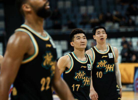 王者归来！郭艾伦曝第3阶段火线复出，广厦签NBA悍将死磕辽篮