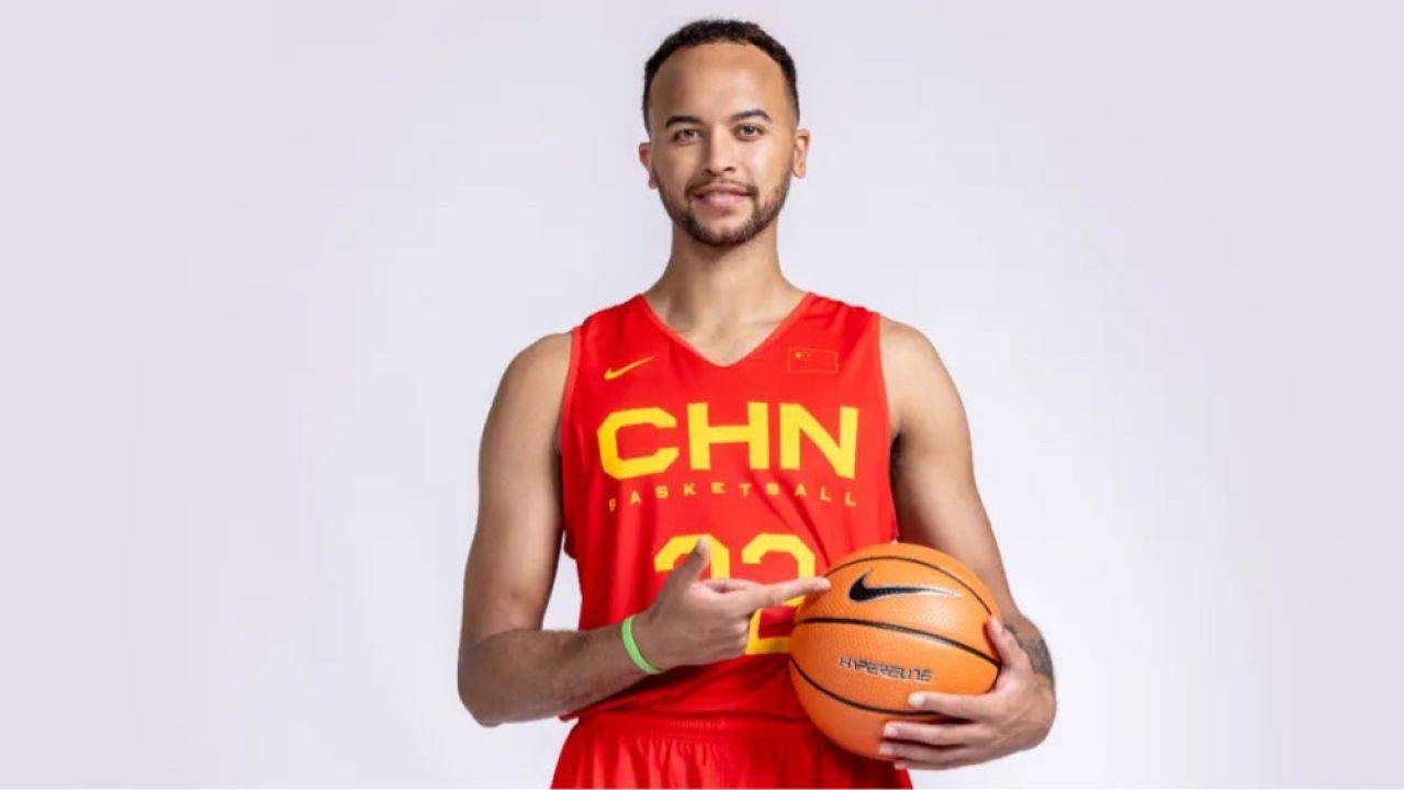 今日！NBA战11场，中国男篮归化球员亮相，CCTV5直播姚明老东家