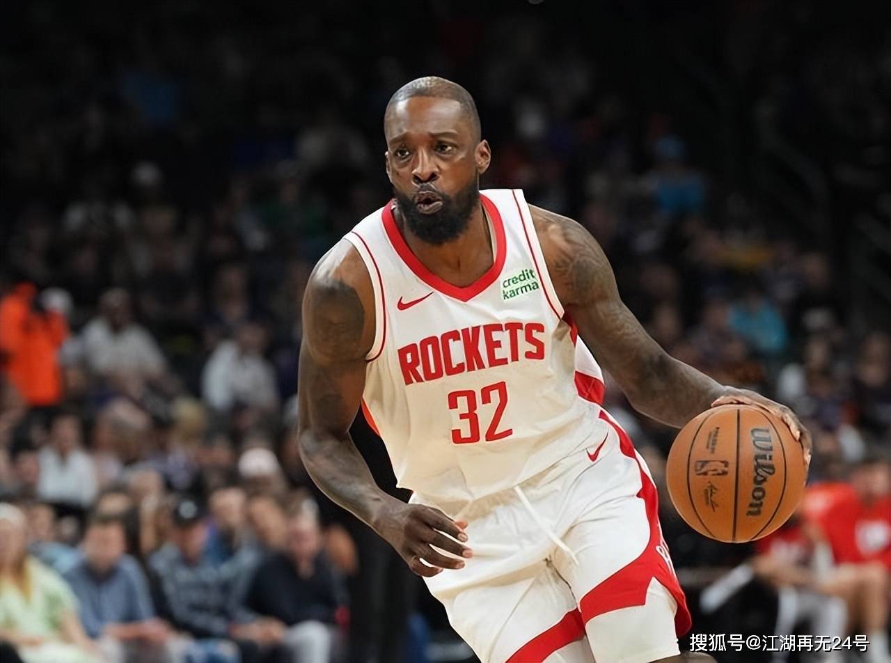 保罗或底薪加盟豪气华体网联手老詹？盘点新赛季继续征战NBA的8名老将