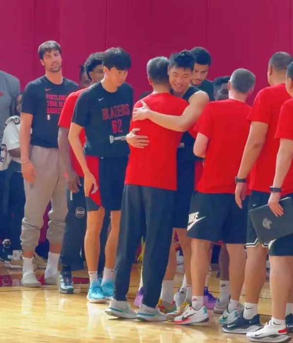 中国男篮封杀王岚嵚？差点100%三分命中率！终于打上了NBA……