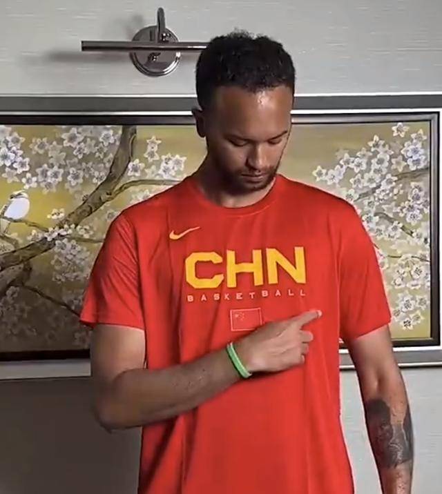 NBA李凯尔正式告别中国男篮！原因公布，5场比赛拿走了600万