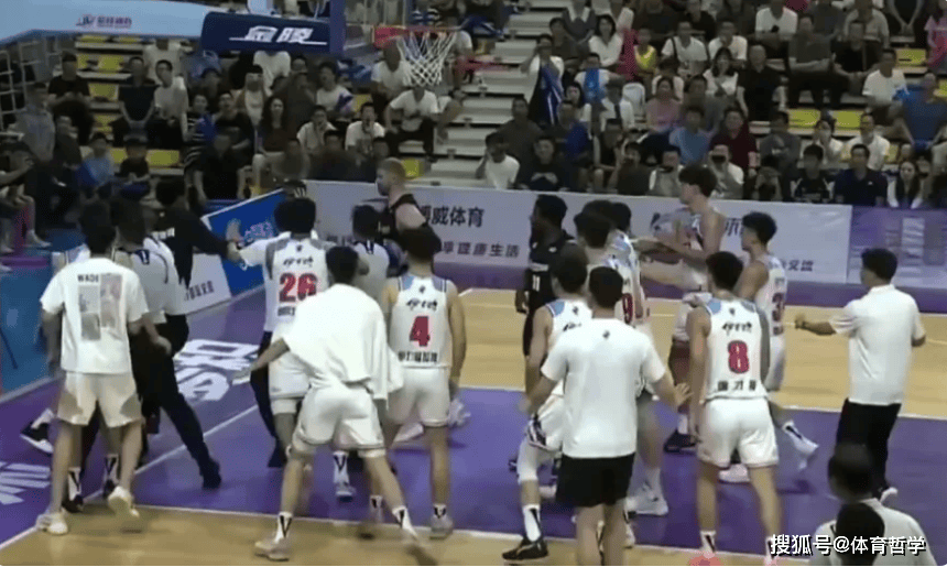 CBA大罚单：新疆队7人禁赛，一共合计29场+罚款5万元