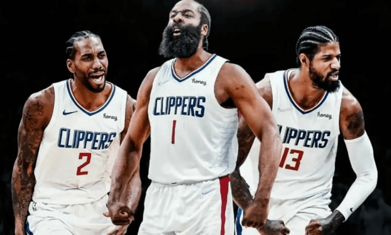 狂轰68+18+18！联盟第一！NBA最强三巨头诞生，攻防兼备毫无弱点