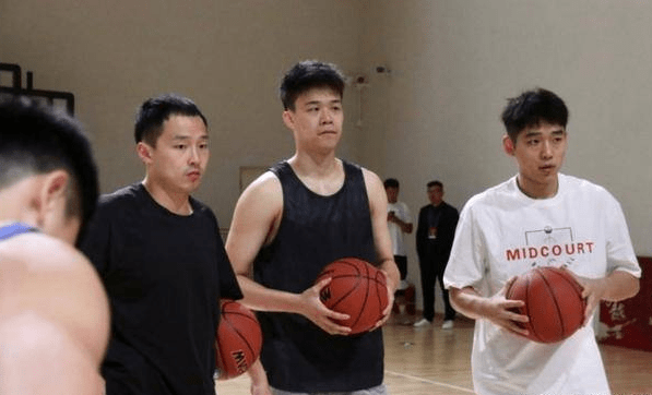 FIBA洲际杯！浙江稠州61分惨败，CBA冠军在别的联赛眼里就是渣渣