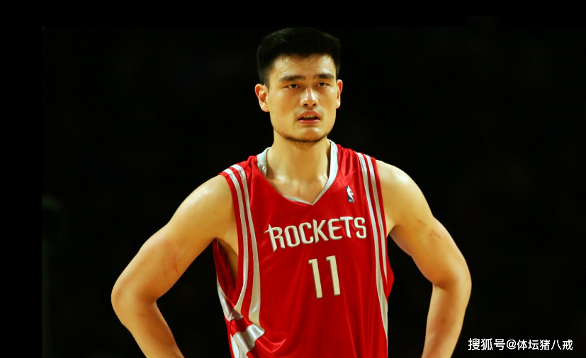 中国男篮喜讯！18岁天才打爆国字号内线，或接班姚明登陆NBA！