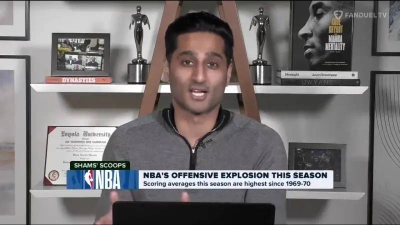 NBA早报｜球员排名詹皇第11 库里被下放 小卡归期未定