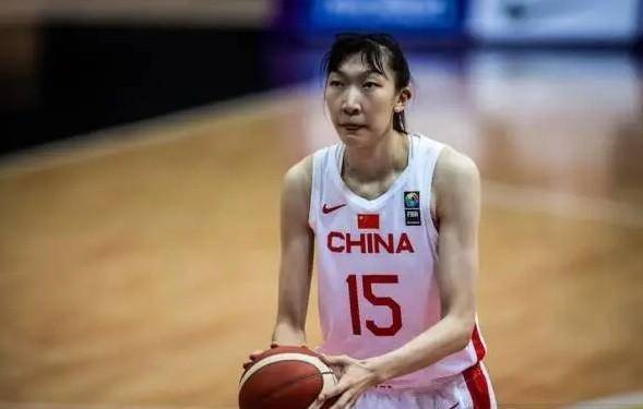 我们女子篮球巨星韩旭或成WNBA抢手货 携手李梦冲进强豪俱乐部？