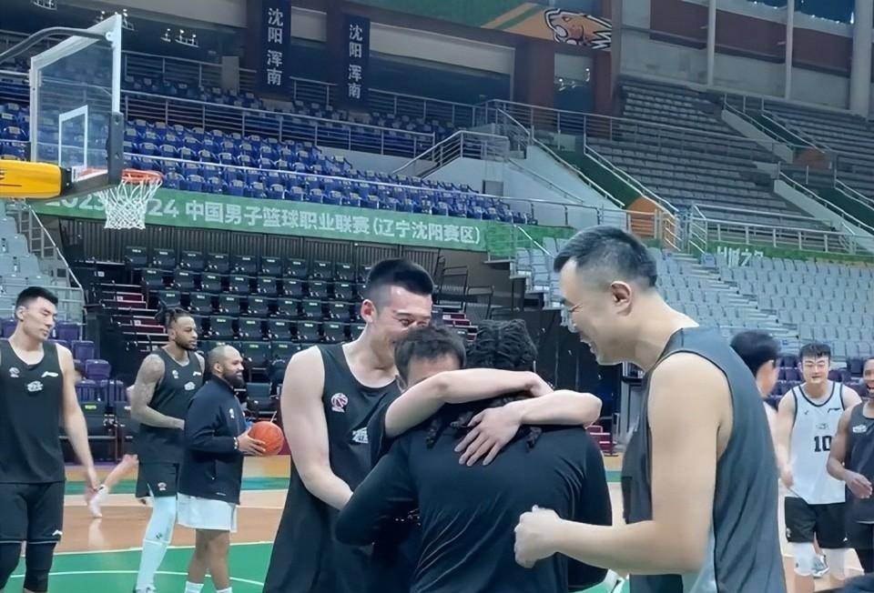 上限乔丹，下限科比的NBA闯祸王，却成了辽宁队最好欺负的外援