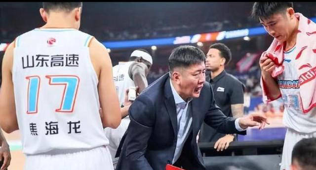 NBA与CBA季后赛动态：哈登待定下家，NBA半决赛及山东主帅下课揭晓