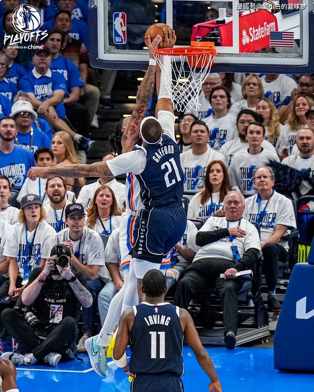 NBA季后赛：雷霆大胜独行侠总分1-0 亚历山大29+9欧东合砍39分