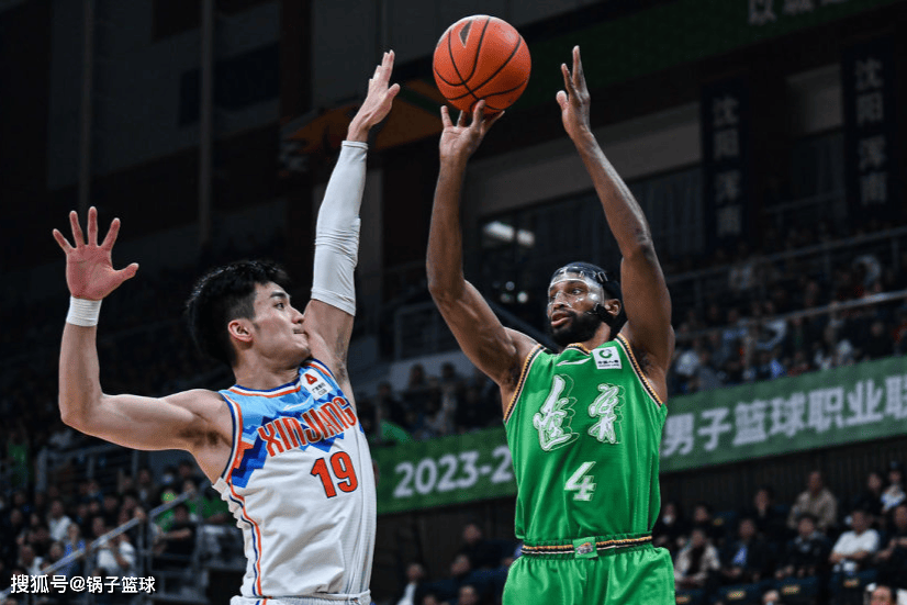 CBA总决赛：辽宁1-0新疆开门红 付豪29+9MVP阿不都哑火仅5分