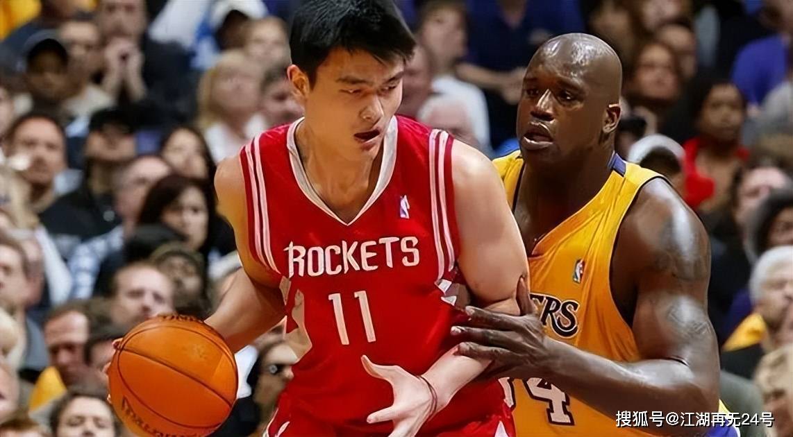 8年NBA生涯，姚明共领走多少薪资？球迷：怪不得火箭会退役球衣