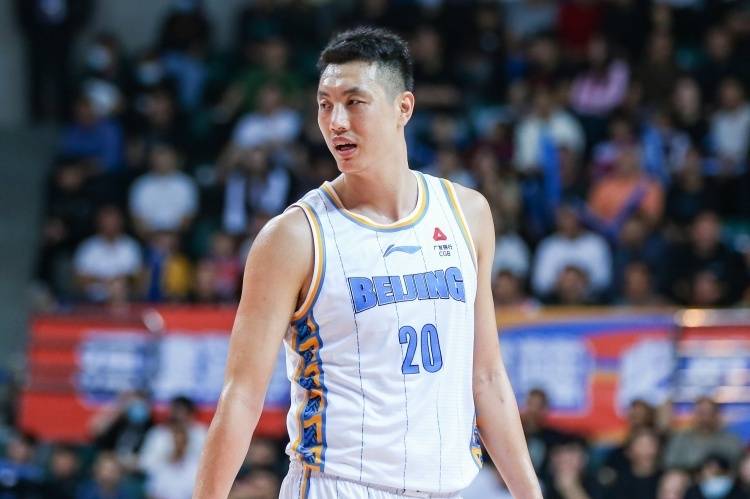 CBA速递｜山东官宣签下4人 北京续约翟晓川 NBL积分榜