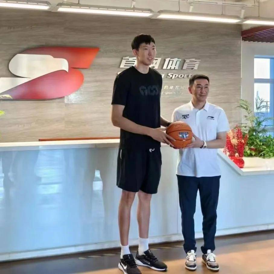 考辛斯宣布加盟！中国篮坛又一大杀器！正式决定退出NBA……